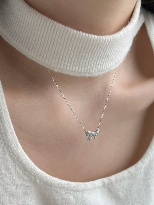 925 Sterling Silver Cubic Zirconia Dainty Bowknot Platinum