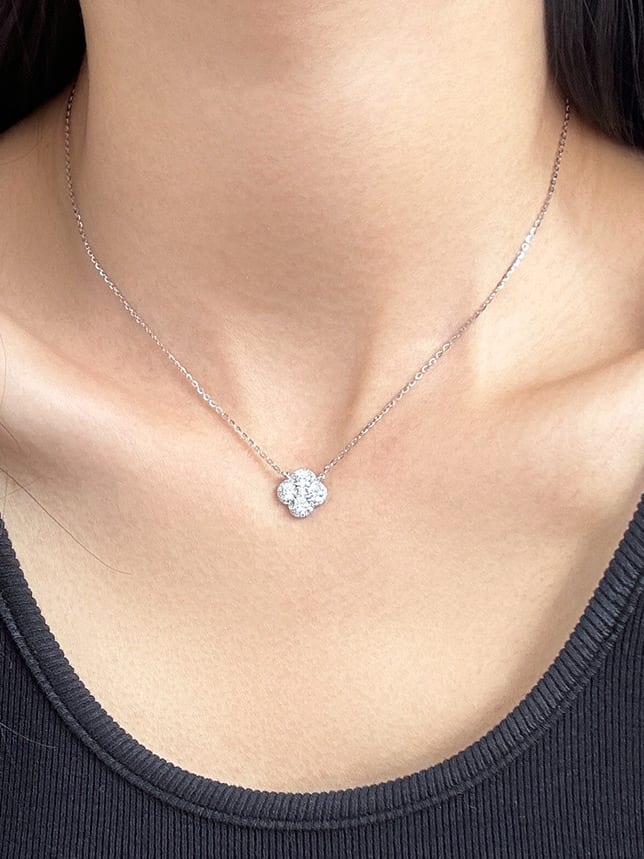 925 Sterling Silver Cubic Zirconia Flower Dainty Necklace