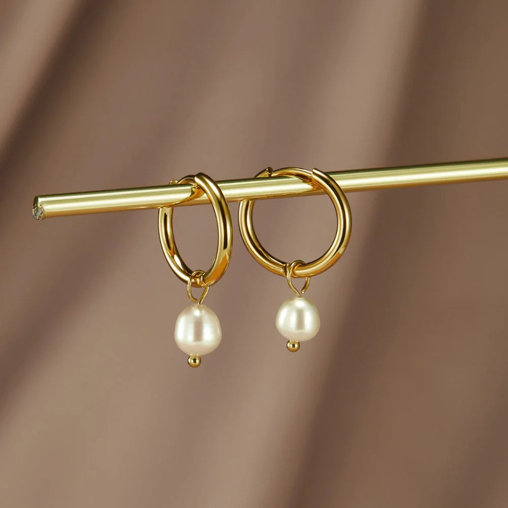 Freshwater Pearl Bella Hoop Earrings - Gold